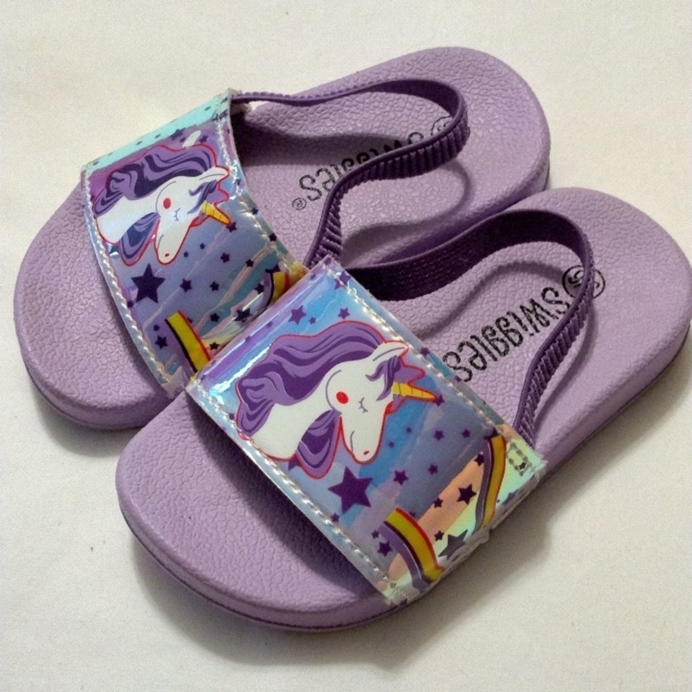 SWIGGLES GIRLS slingback sandals size 6